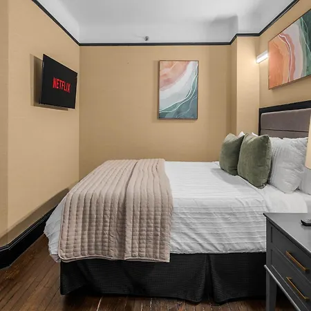 Inn Beautiful Near Times Square With Gym & Patio New York