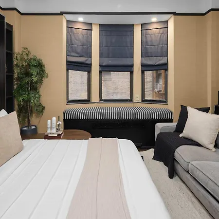 Beautiful Near Times Square With Gym & Patio New York