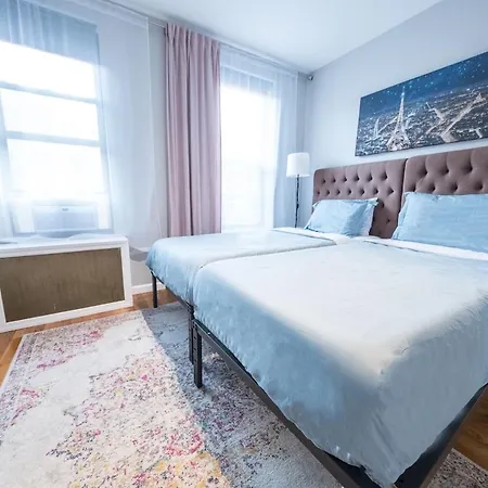 Apartment 2br Near Mount Sinai & Metropolitan Hospitals