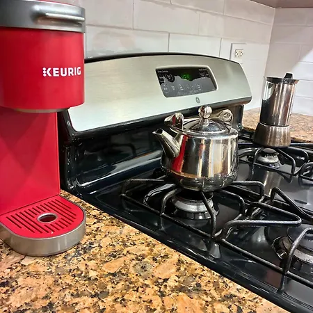 Brooklyn - Bed-stuy - Spacious Private 2br New York