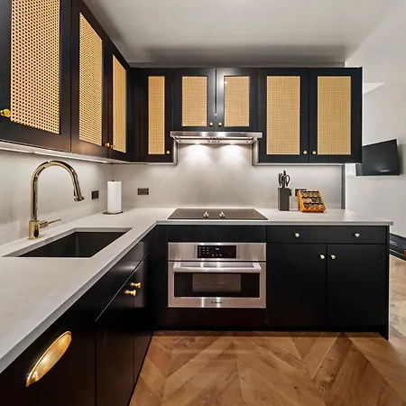 Holiday home Freeman 802 By Rove Travel - 1brcondo With Shared Amenities