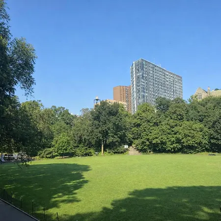 Homestay In A 3 Big Prime Harlem Location Near Park New York
