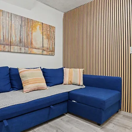 Elegant 3 Bedroom Unit In Lower Manhattan * New York