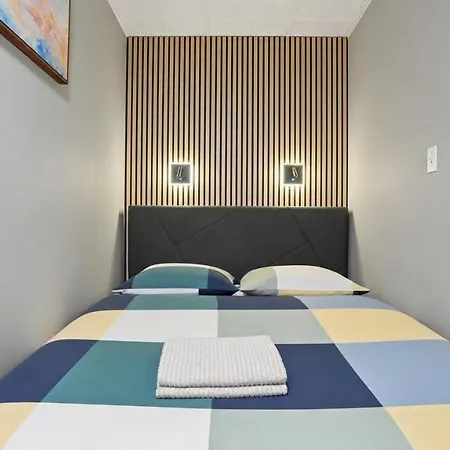 Elegant 3 Bedroom Unit In Lower Manhattan Apartment New York