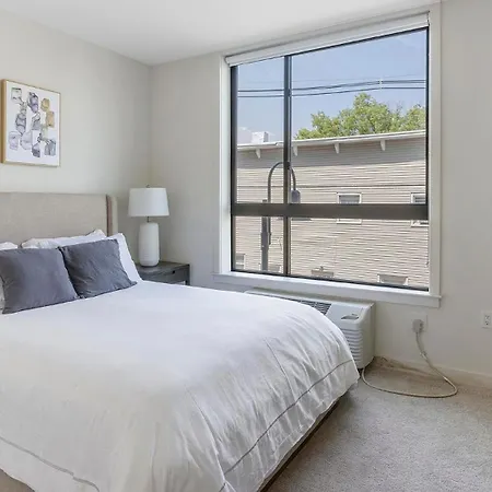 Landing Apartments - The Botanic New York