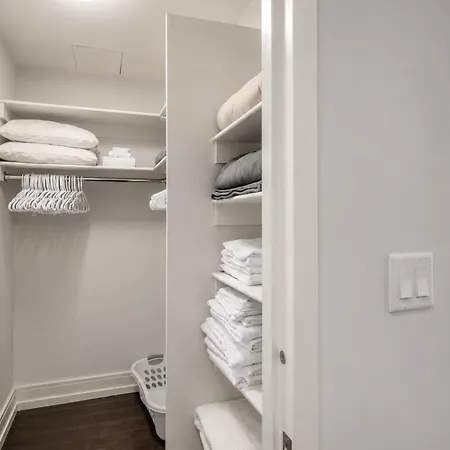 Modern Luxury * New York