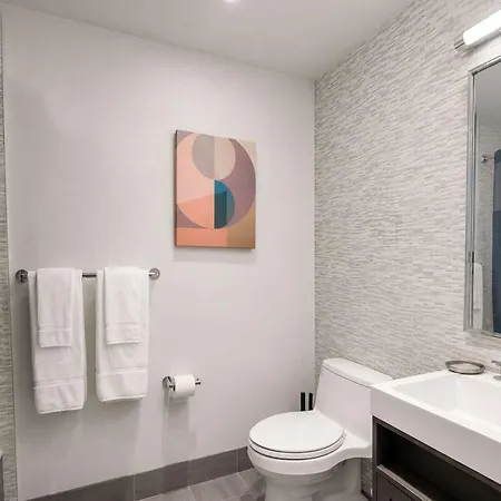 Modern Luxury New York