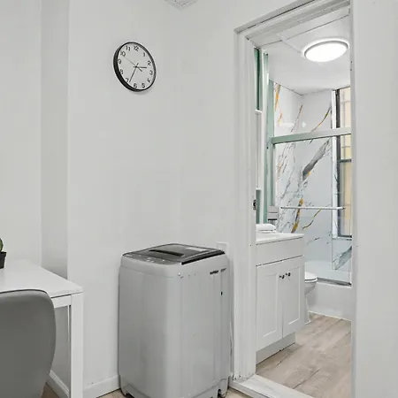 Apartment Elegant 3 Bedroom Unit In Lower Manhattan