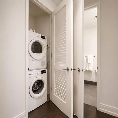 Modern Luxury *