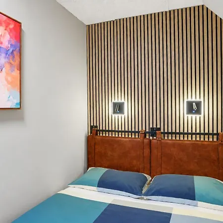Elegant 3 Bedroom Unit In Lower Manhattan Apartment New York