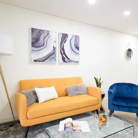Apartment 244 East