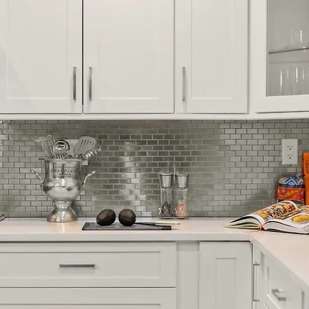 Apartment Stylish 3br Designer In Nyc