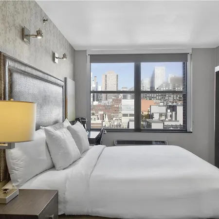 Times Square West Hotel, Bw Signature Collection Hotel