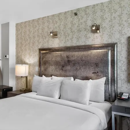 Times Square West Hotel, Bw Signature Collection Hotel New York