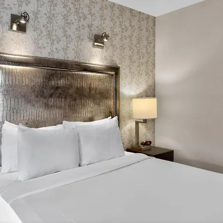 Hotel Times Square West Hotel, Bw Signature Collection 3*