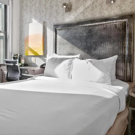 Times Square West Hotel, Bw Signature Collection 3*