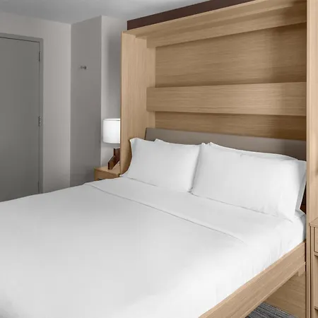 Hilton Garden Manhattan Midtown East 3* New York