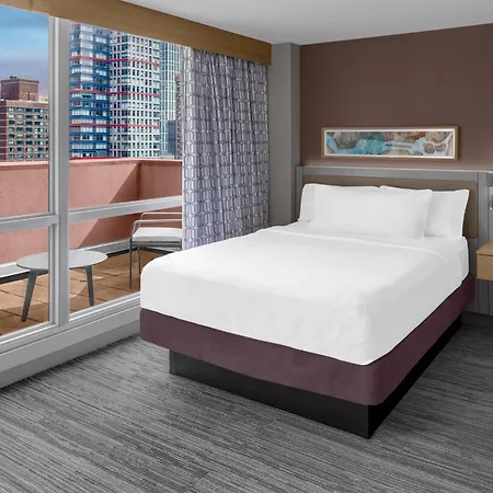 Hilton Garden Manhattan Midtown East 3*