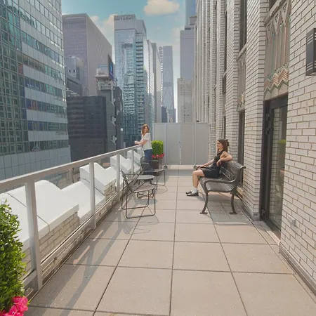 Edison Times Square Hotel 4*