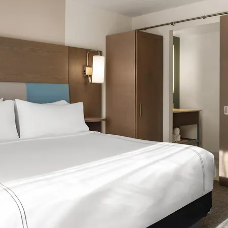 Even Brooklyn By Ihg Hotel New York