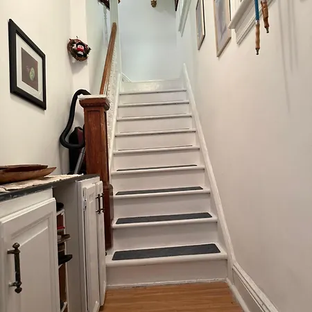 Classical American House Homestay New York