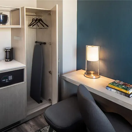 Hyatt Place Chelsea Hotel 4*