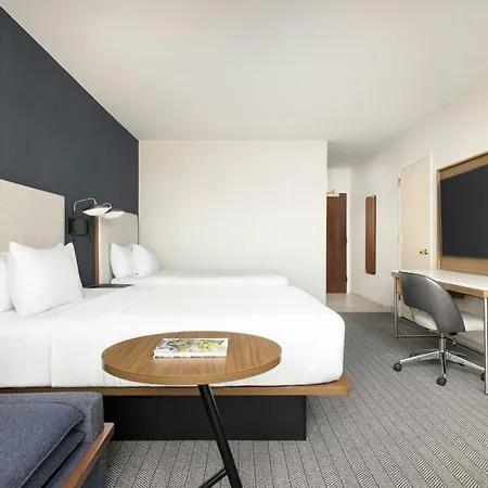 Hotel Courtyard Manhattan/midtown East 4*