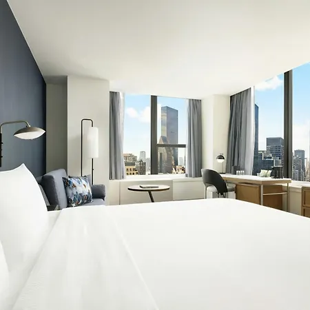 Courtyard Manhattan/midtown East Hotel 4*