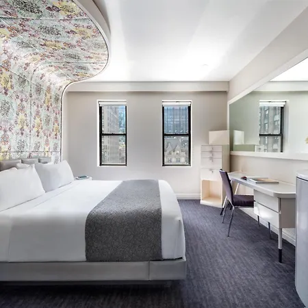 Dream Midtown, By Hyatt New York