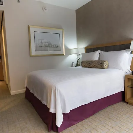Executive Le Soleil Hotel