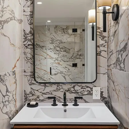 Hotel Moxy Nyc East Village