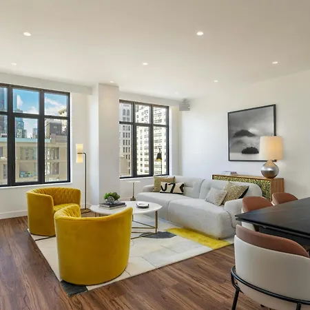 Moxy Nyc East Village Hotel New York