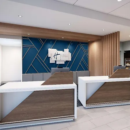 Express & Bronx - Barnabas Area By Ihg Hotel New York