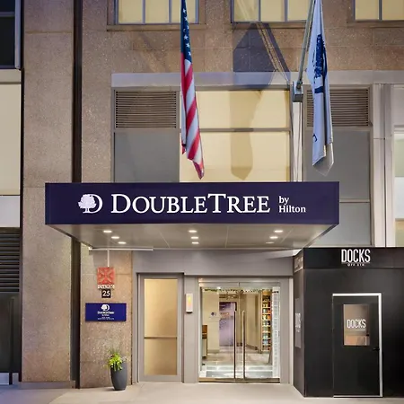 Doubletree By Hilton Midtown Fifth Ave Hotel 4*