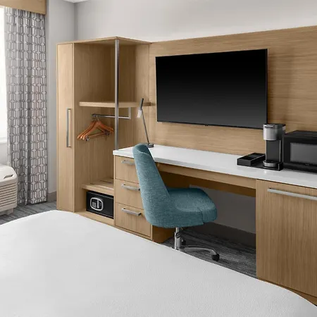 Hotel Hilton Garden Manhattan Midtown East 3*