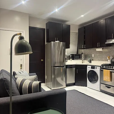 Apartment Living At Columbia *