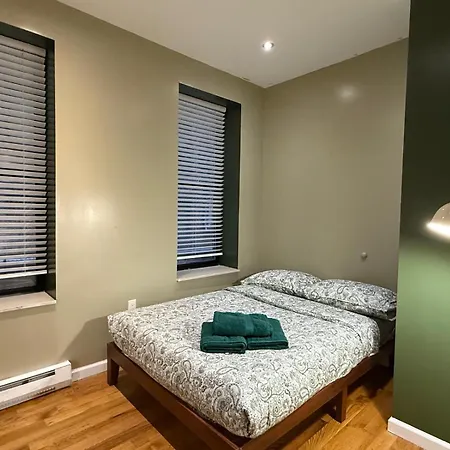 Living At Columbia Apartment New York