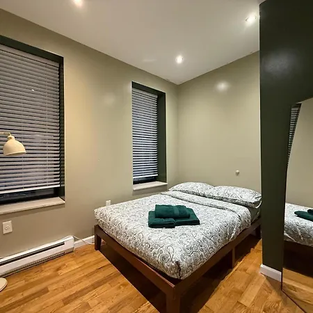 Living At Columbia Apartment