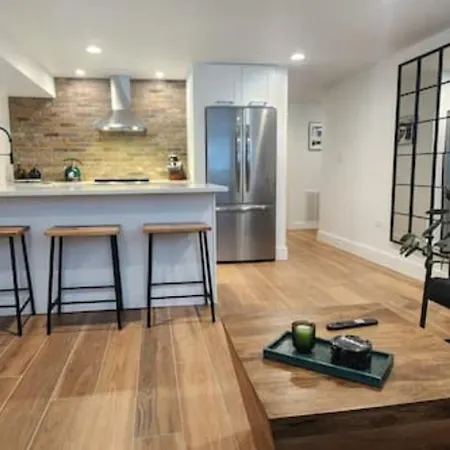 Apartment Cxc Germinston Bk Apartments *