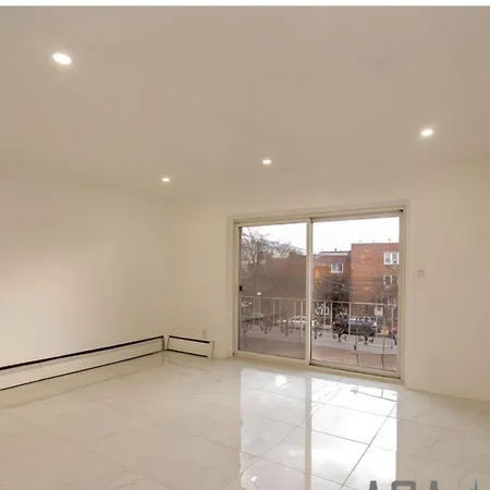 Calm & Private 1 Bedroom Room