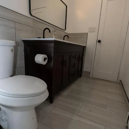 Calm & Private 1 Bedroom Room Homestay