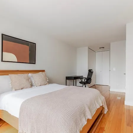 Apartment Blueground Theater District Gym Nr Times Sq Nyc-1851