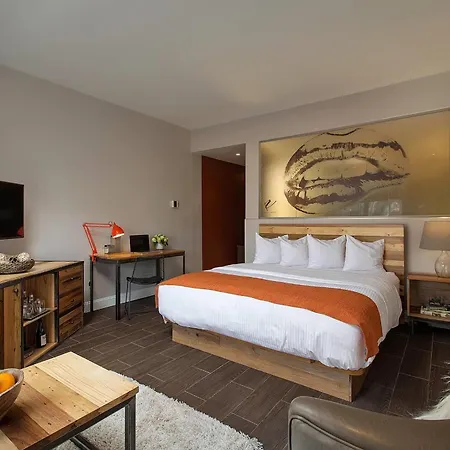 Ravel Trademark Collection By Wyndham Hotel 4*
