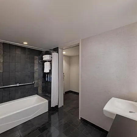 Hotel The Westin At Times Square 5*