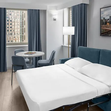 Four Points By Sheraton Downtown Hotel 3*