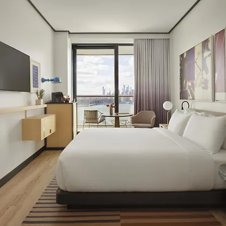 The William Vale 5*