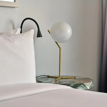 The William Vale Hotel 5*