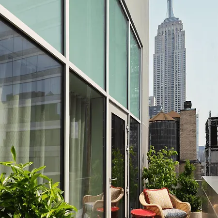 The Fifth Avenue 5*