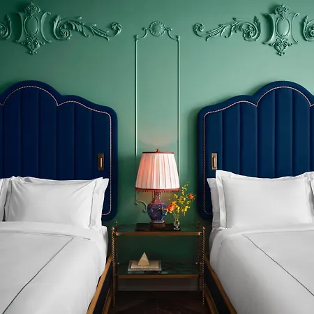 The Fifth Avenue 5*