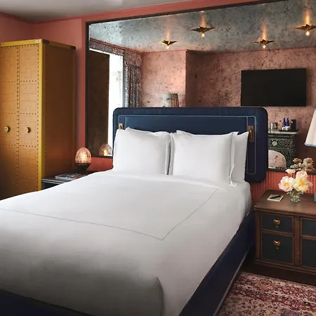 The Fifth Avenue 5*